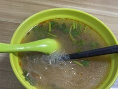 -胡记锅贴·沪上游子老鸭粉丝汤(太原路店)