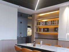 -享遇.锅姥姥牛排海鲜自助(小寨店)