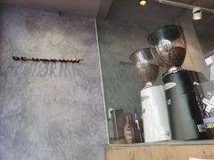 -BE NORMAL CAFE(霞溪路店)