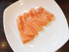 现切三文鱼-诸暨耀江开元名都大酒店·琉森湖自助餐厅