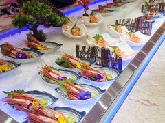 -锤头鲨毛肚海鲜烤肉自助餐厅(国购广场店)