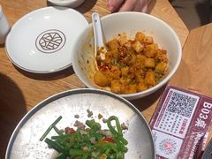 -聚鑫朋酸菜肥肠(九龙仓店)