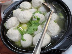 客家肉丸煲-芳华轩•客家菜馆(梧桐山店)