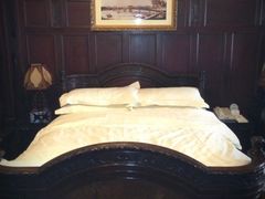 床-上海浦江饭店