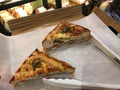 -皇冠幸福里动物奶油生日蛋糕(万达店)