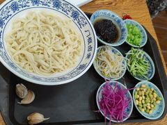 老北京炸酱面-门框胡同百年卤煮(新街口店)