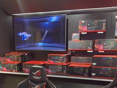 -ROG玩家国度(美罗城店)