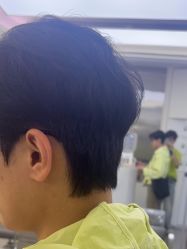 -首脑美发沙龙