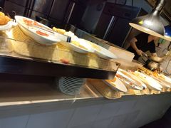 自助取餐区-汉丽轩韩式自助烤肉(大学城龙湖U城天街A馆店)