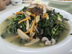 -辉记虾塘海鲜农庄