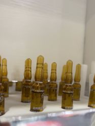 -苗方清颜专业祛痘·皮肤管理