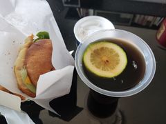 -必胜客(绿地新都会店)