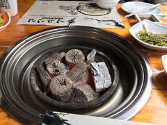 -唯成•韩国炭火烤肉 유성고기