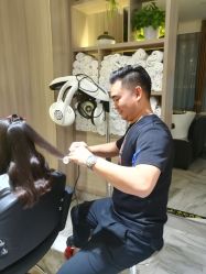 -CE·专业蛋白•羽毛接发·潮色烫染品牌店