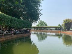 -侯臣咖啡文化村