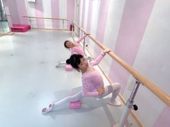 -桃子公主舞蹈培训(万柳校区)