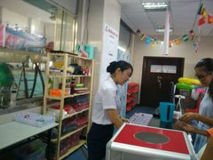 -英派斯健身游泳馆