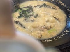 -陈大锅·岳阳鱼馆·地道岳阳菜(美食街店)