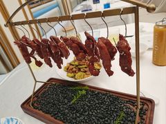 -品海楼·大连海胆锅贴馆(东港店)