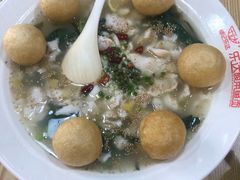 -乐达酸菜鱼面(山师东路店)