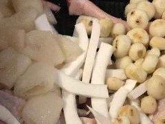 竹笙马蹄椰子鸡-狐狸爱上椰子鸡(滨江星光大道店)