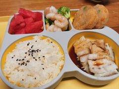 -舟小鲜·舟山小渔村(凤城四路中登广场店)