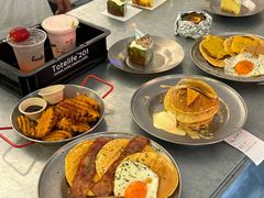 -foodoo芙多松饼店