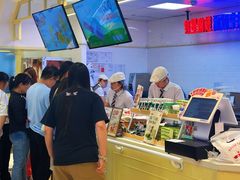 -红星前进面包牛奶公司(君太店)