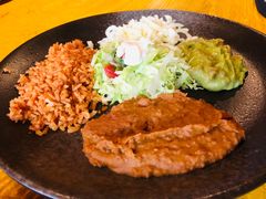 -Pistolera Mexican Cantina女枪手墨西哥餐厅(碧云路店)