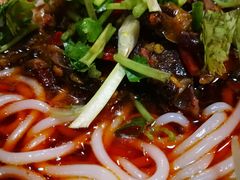 泡椒鸡杂米粉-兵哥豌豆面(建设巷店)