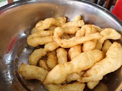 油馍头-逍遥镇刘相五胡辣汤豆沫馆(康复中街店)