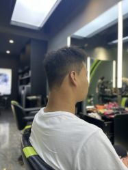 -不迫先生专业男士剪发