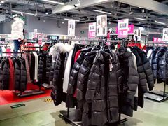 -唯品会(北京国瑞城店)