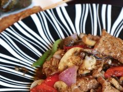 黑椒炒牛肉-食肆&Fourteen(武林夜市店)