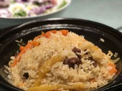 小锅抓饭-葡萄集|滋味新疆菜·精酿酒馆(瑞豪酒店)