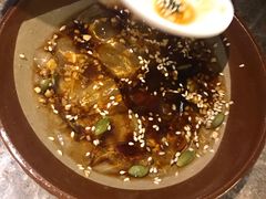 -三人行骨头王火锅(长寿店)