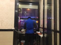 门面-东北熏肉大饼(大学南路店)