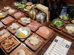 -银米·云南传统过桥米线(双廊黑金冠店)