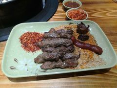 -梁山烤肉(旗舰店)