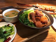 -阿里家·新疆烤肉酒場 by MIG