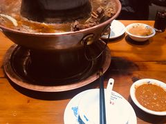 -老北京热气涮羊肉·小龙虾·烤鱼(呼玛路店)