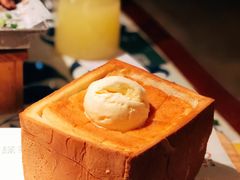 面包诱惑-绿茶餐厅(王府井永宁门店)