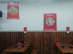 大堂-李记串串香(李子坝店)