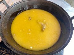 -鲜入围煮花胶鸡海鲜火锅