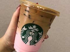 -星巴克(上海虹桥站2A检票口)