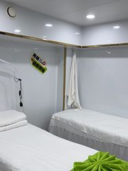 -苗医生专业祛痘·皮肤管理