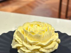 -潮一不贰·法式甜品·生日蛋糕·西式简餐(外滩店)
