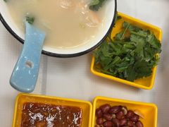 -云晓光头烧烤吧(德平路店)