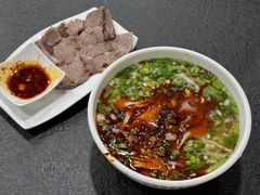-洪师傅牛肉面(文昌南路店)