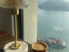 靠窗位-云之上咖啡馆
